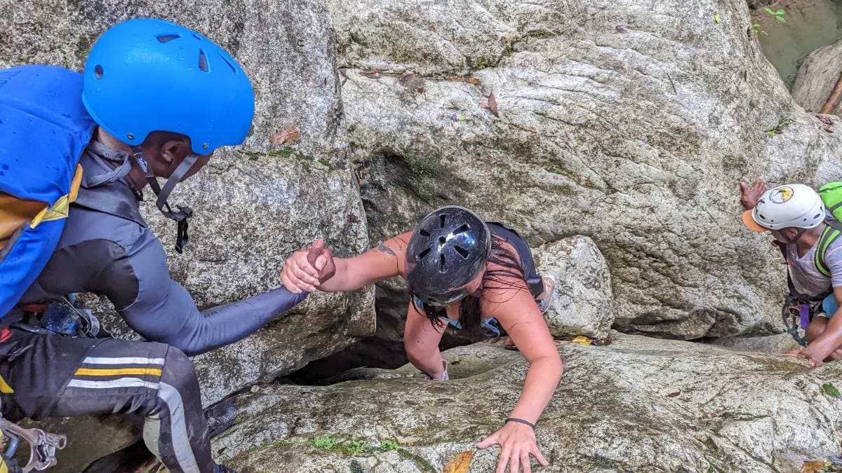 Trekking/rappelling waterfalls in Dominican Republic - Tours en República Dominicana - Descubre RD - Imagen 5
