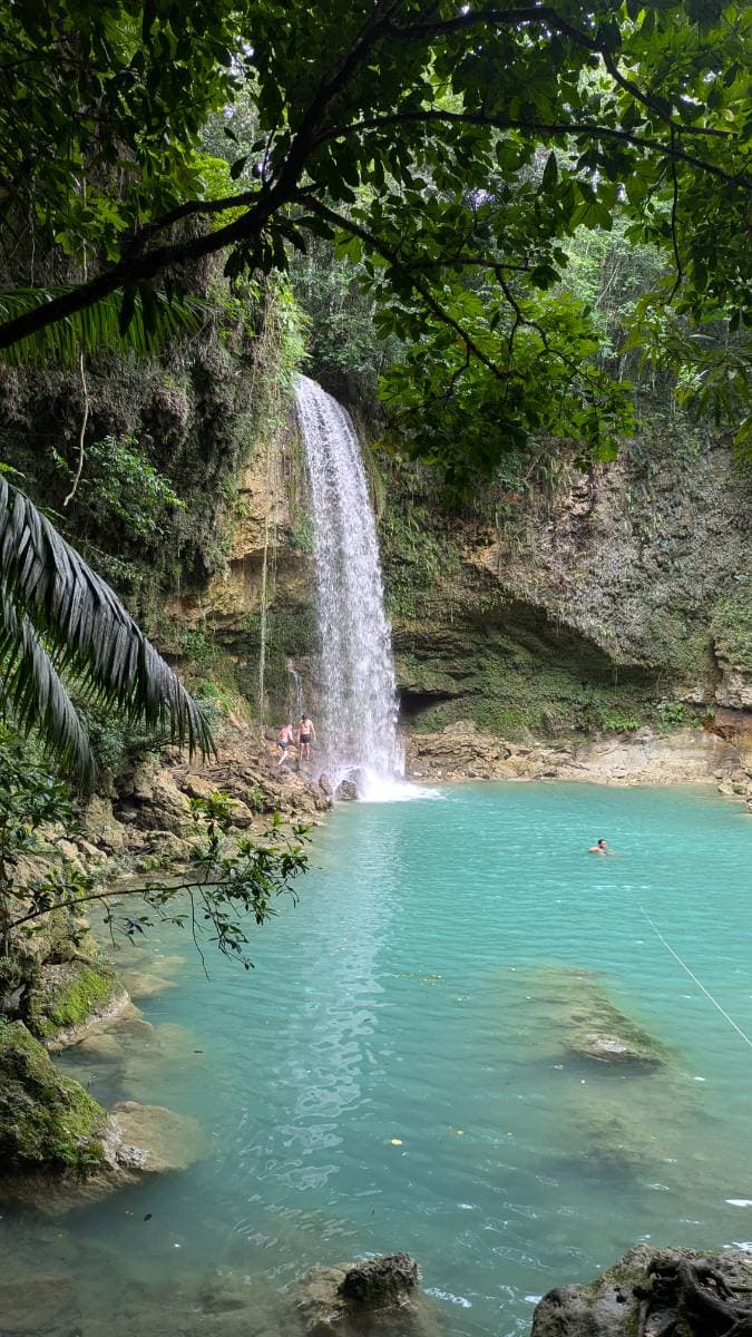 Wild Escape. Caving, subterranean river & waterfall desde Juan Dolio - Tours en República Dominicana - Descubre RD - Imagen 1