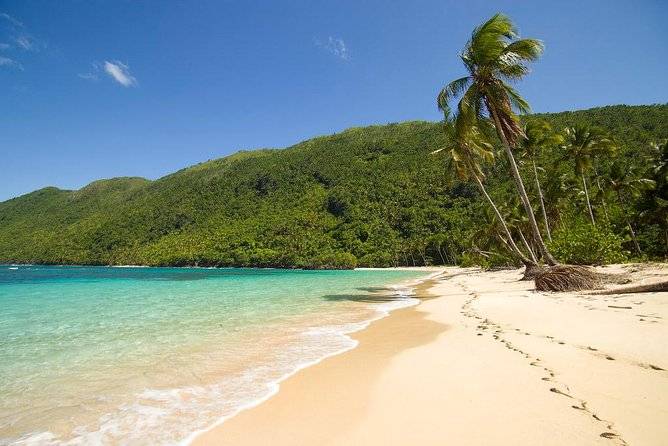 Playa Ermitaño desde Samaná